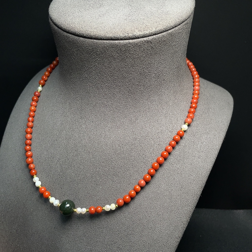 C34041493 South Red Agate Bead Necklace with Visible Organic Matter, Total Weight Approx. 14.30g, Bead Size 4.7mm, Paired with Hetian Jade and Pearls, Non-Gold