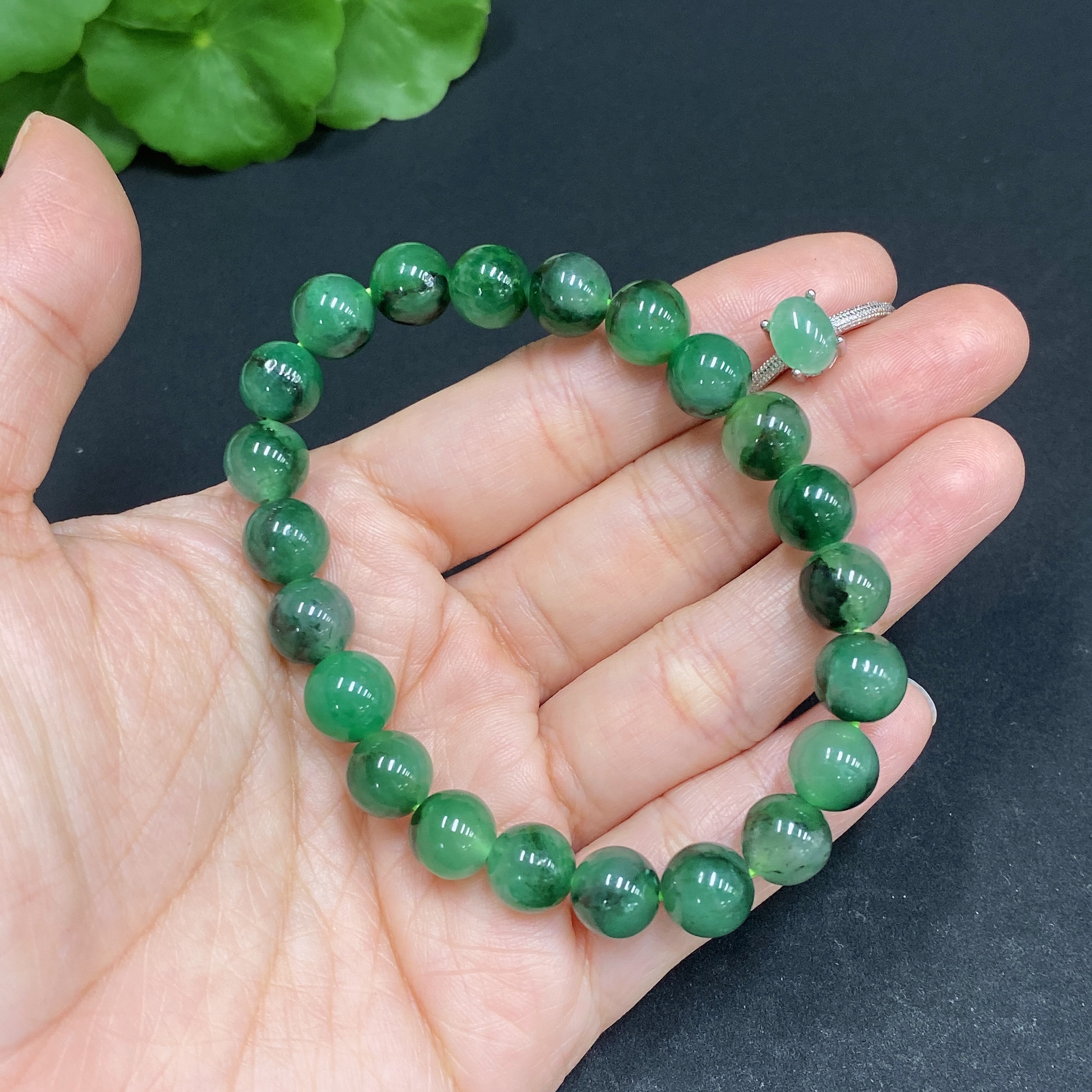 H33939118 African Emerald (Dulong Jade)