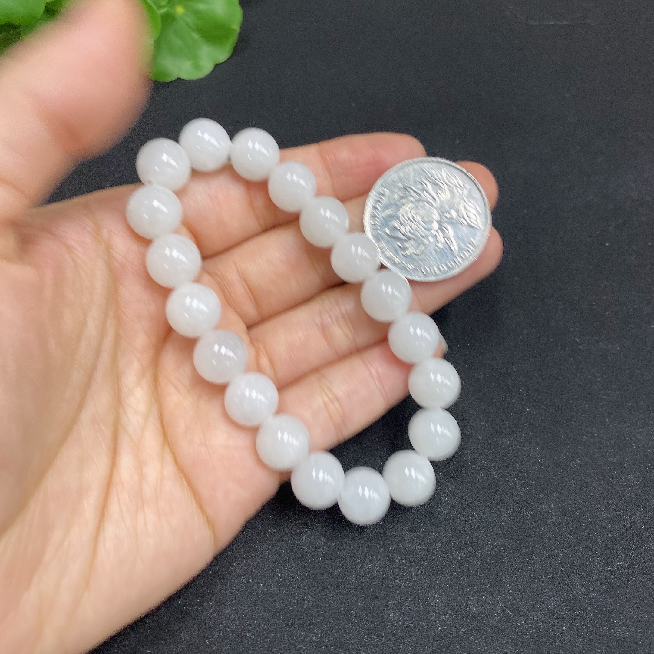 H34986274 Hetian Jade Bracelet Approx.9.7mm Non-Gold Containing Other Mineral Components Total Weight Approx.27.2g