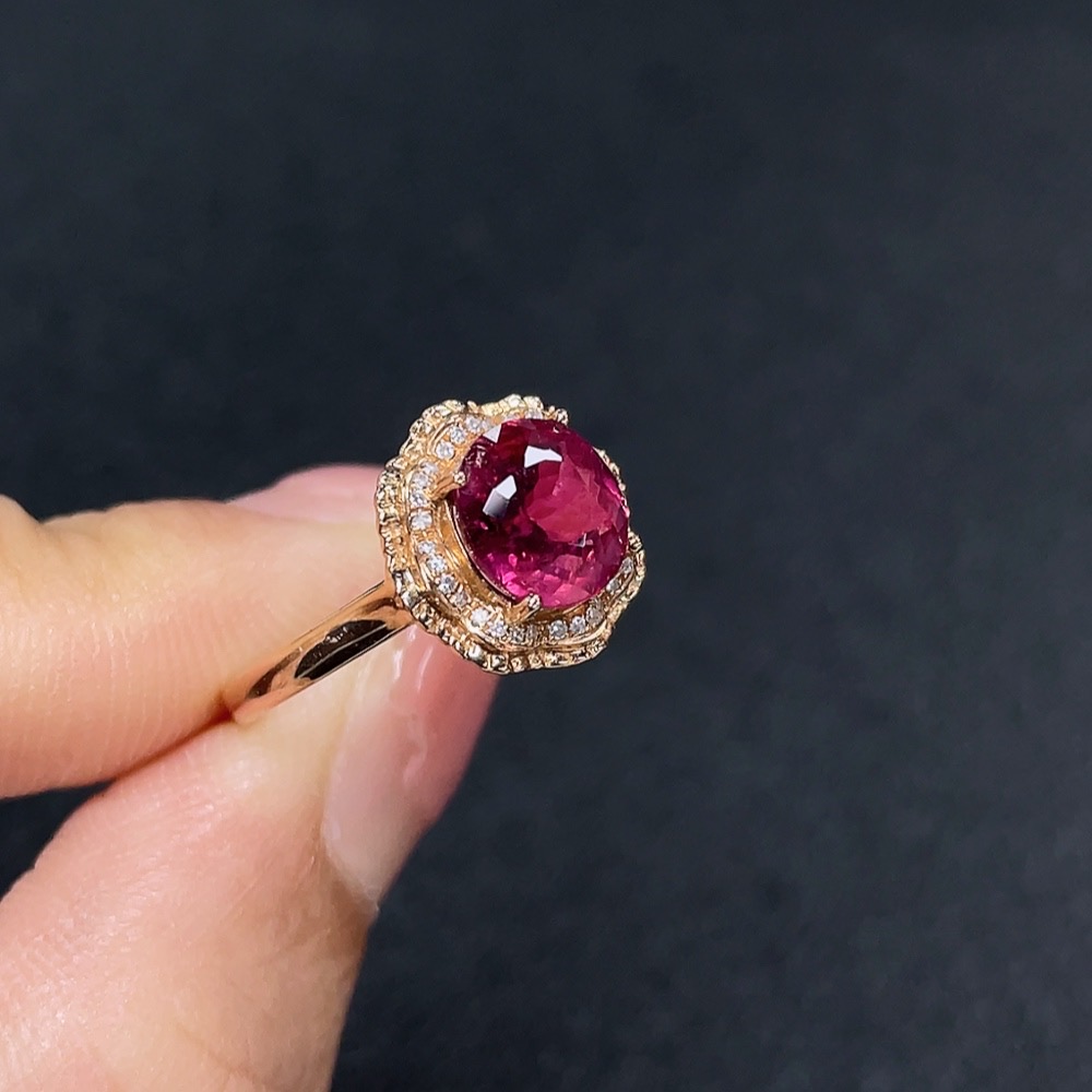 C32785373 18K Tourmaline Ring with Diamond Accents, Total Weight Approx. 2.43g, Size 14