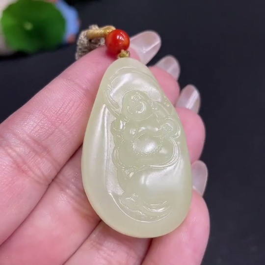H29378737 Hetian Jade Pendant - Buddha Figure, Total Weight [with rope] 23.2g