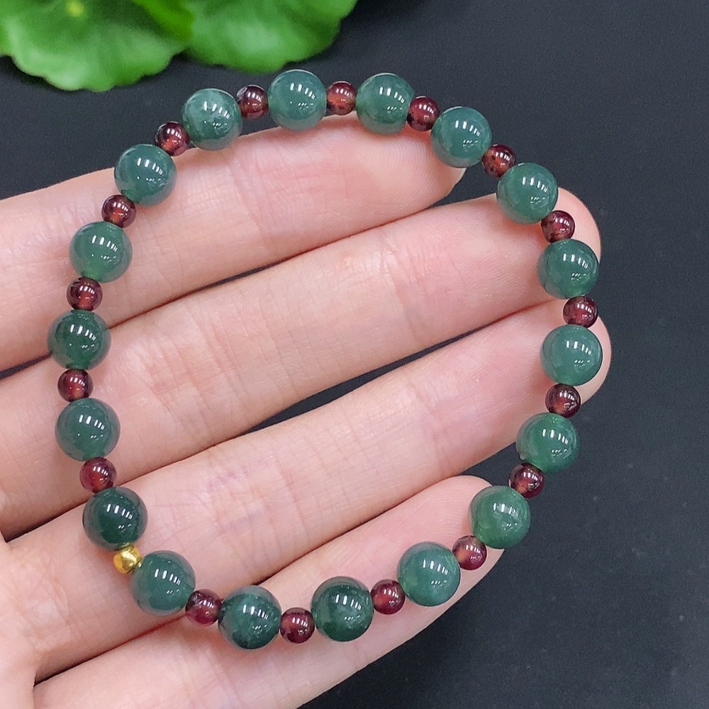 F30544517 Jadeite Bracelet Approx. 6.8mm Beads with 99% Gold Small Beads Non-Grade A Total Weight Approx. 11.44g