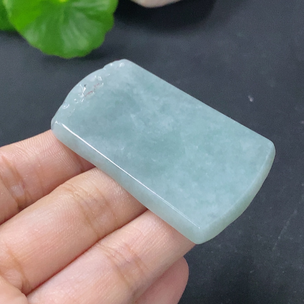 F28251413 JadeitePendant Antique Plaque