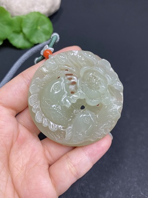 H33878872 Hetian Jade Pendant - Abundance Every Year
