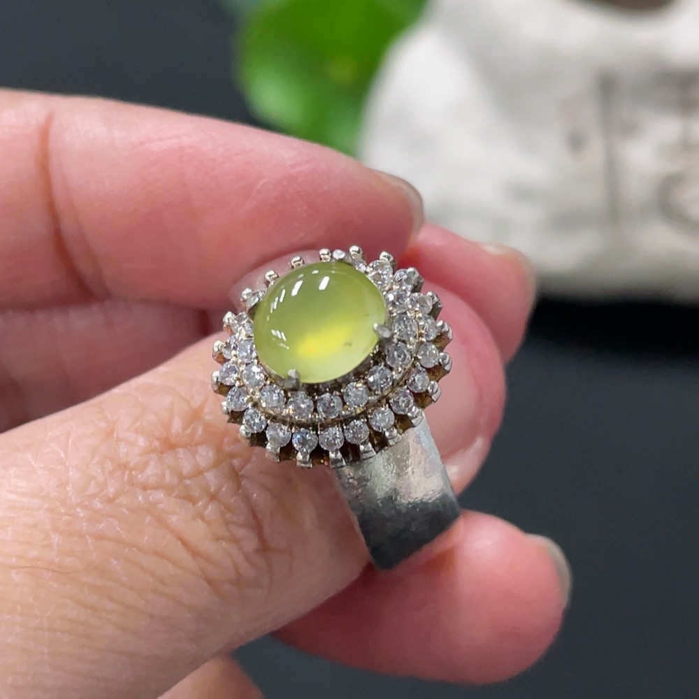 F30518611 Jadeite cabochon non-gold setting total weight about 11.49g