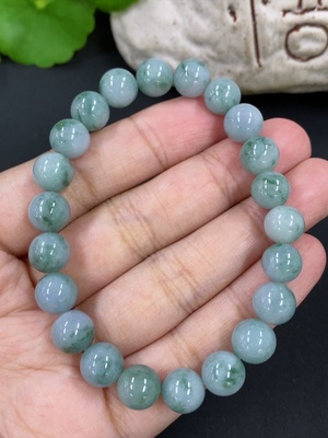F46597210 翡翠手串 最大卡8.5mm左右 货品总重约22.25g