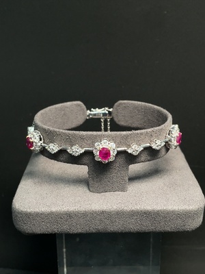 C34008282 Ruby Bracelet 18K Gold Accented with Diamonds Total Weight Approx. 18.22g