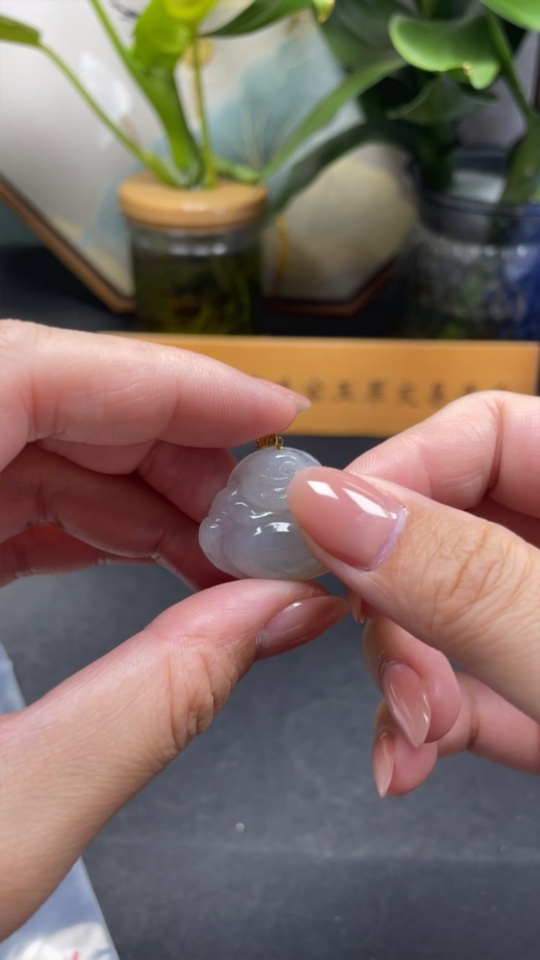 F34068538 Jadeite Buddha Pendant 18K Gold Total Weight Approx. 4.7g