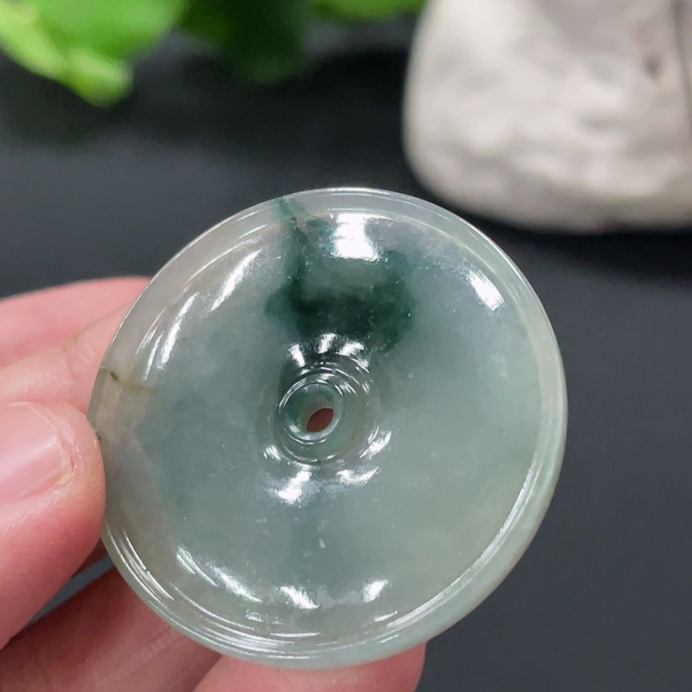 F33875059 Jadeite Pendant Peace Knot, Total Weight Approximately 8.15g