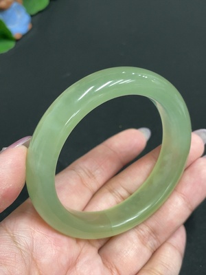 H32805105 Xiuyu (serpentine jade)