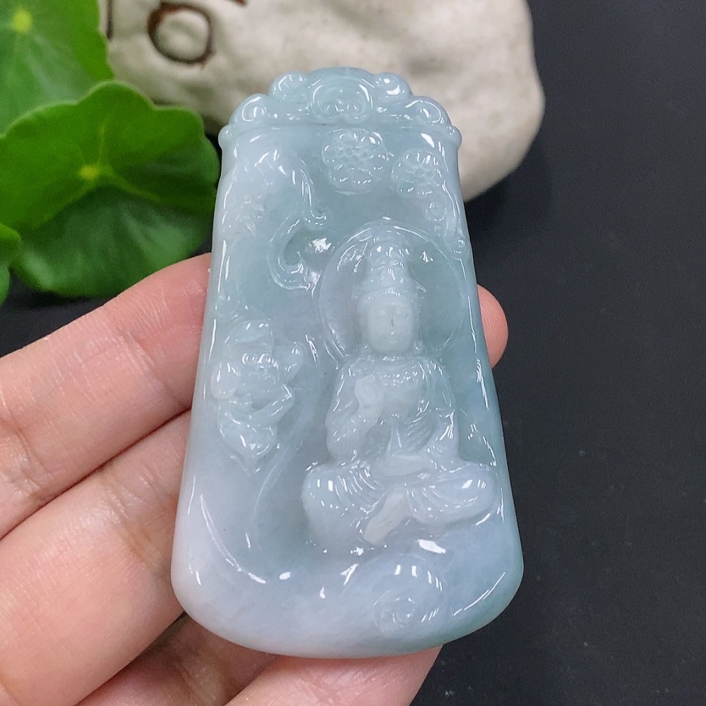 F35106879 Jadeite Guanyin Pendant, Total Weight Approx. 28g