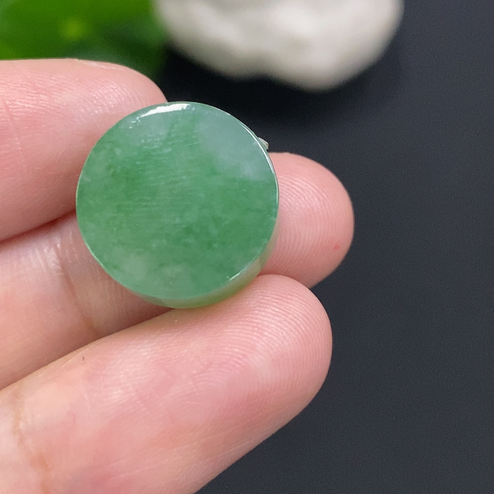 F34051165 Jadeite Plain Pendant Mounting, Total Weight Approx. 3.6g