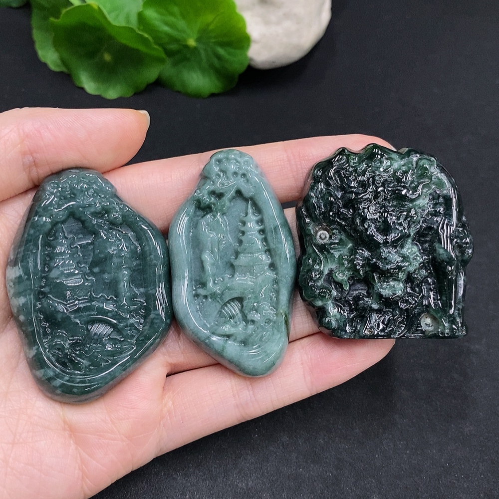 F33941367 Jadeite Pendant Sell as a Lot
