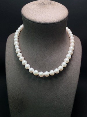 C29343396 Pearl Beaded Necklace Total Weight Approx. 57.01g Size 9.4mm Red Parts Non-Gold Others Gold Content 58%