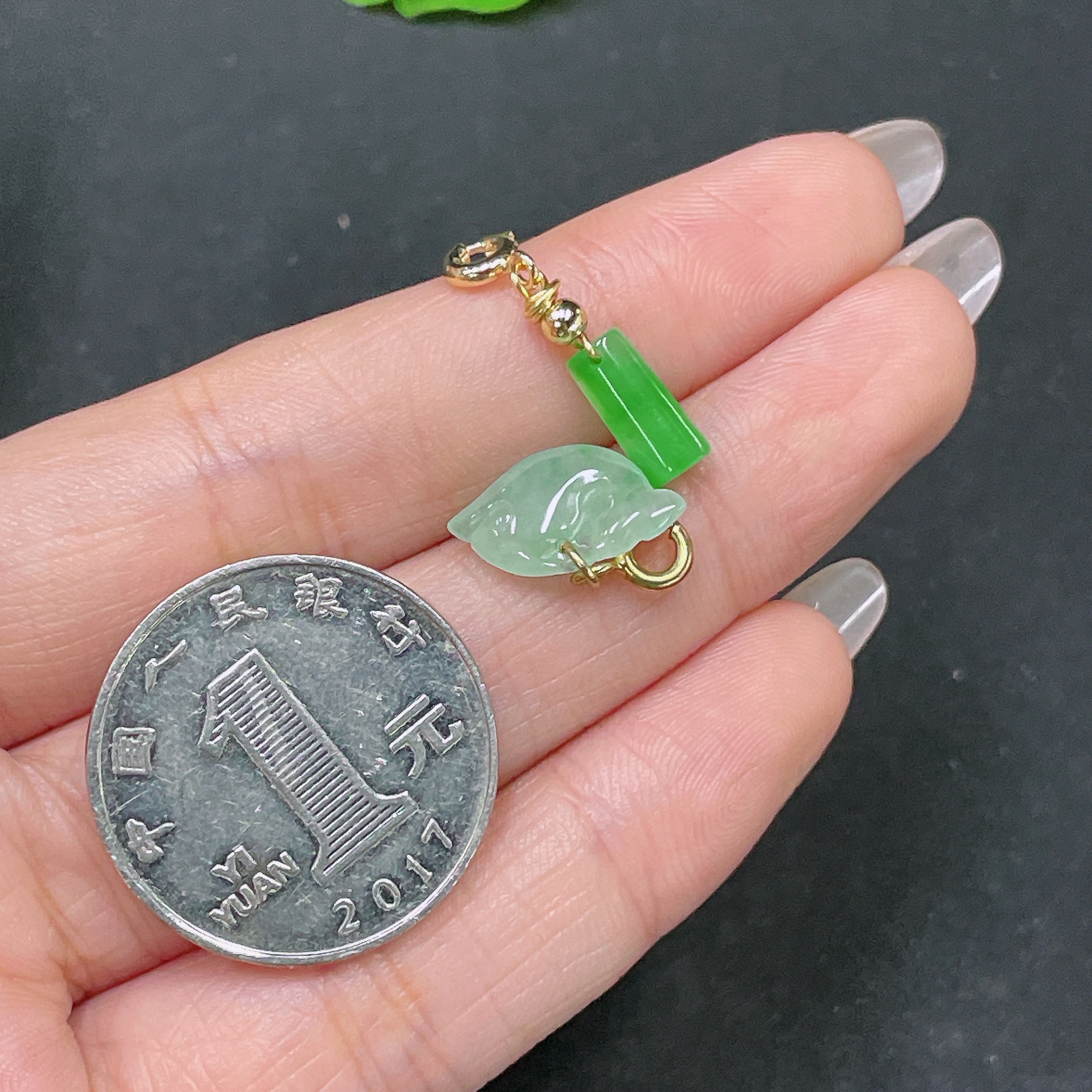 F35105347 Jadeite Inlaid Pendant Non-Gold