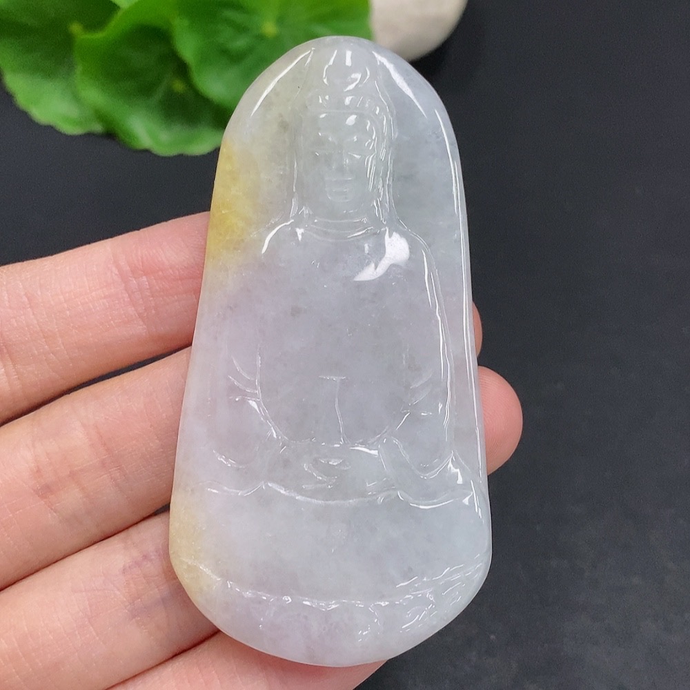 F31687890 Jadeite Guanyin Pendant