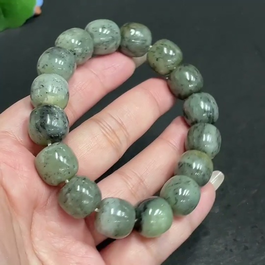 H29398616 Hetian Jade Bracelet, Approx. 13.6 mm Beads, Total Weight Approx. 74.2g