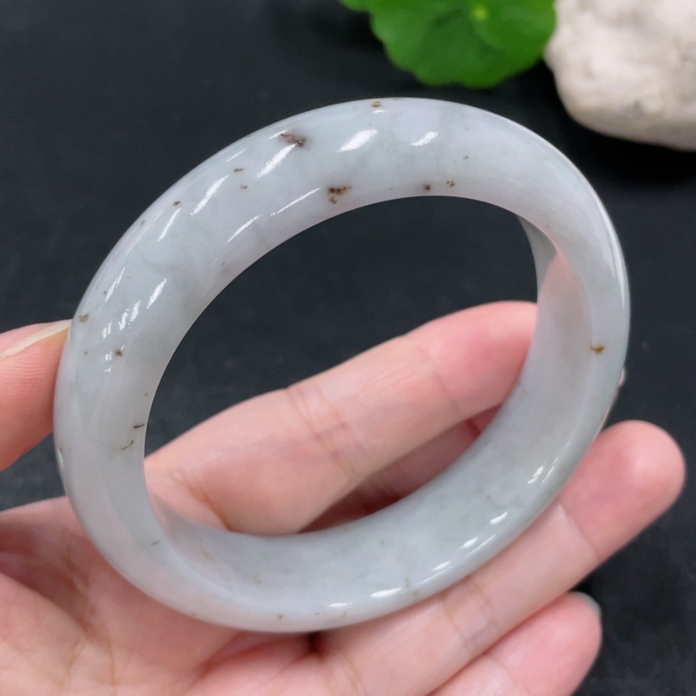F31674656 Jadeite Regular Round Bangle, Size 58, Total Weight Approx. 75g