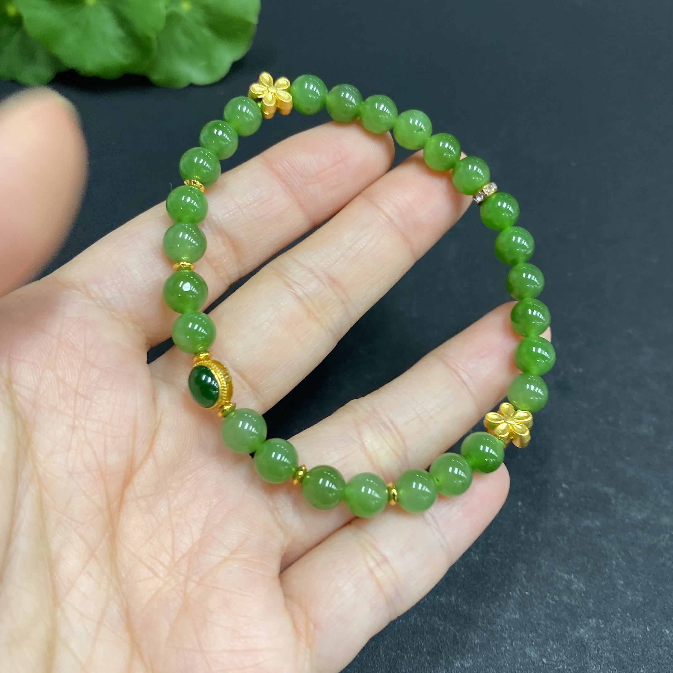 H33939499 Hetian Jade Bracelet, approx. 6mm, total weight approx. 10.9g, with Jadeite, no imprint, surface gold content marked red 75%, rest non-gold