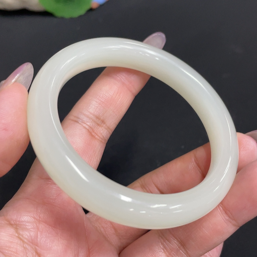 H33931930 Hetian Jade Round Bracelet Size 57.1 Total Weight Approx. 49.2g