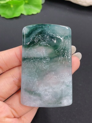 F41950181 翡翠挂件 山水 货品总重约38.2g