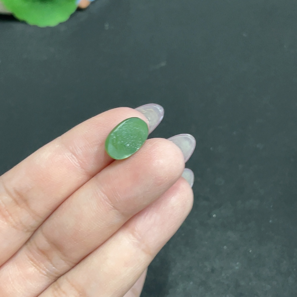 H32805826 Hetian Jade Egg-shaped Pendant