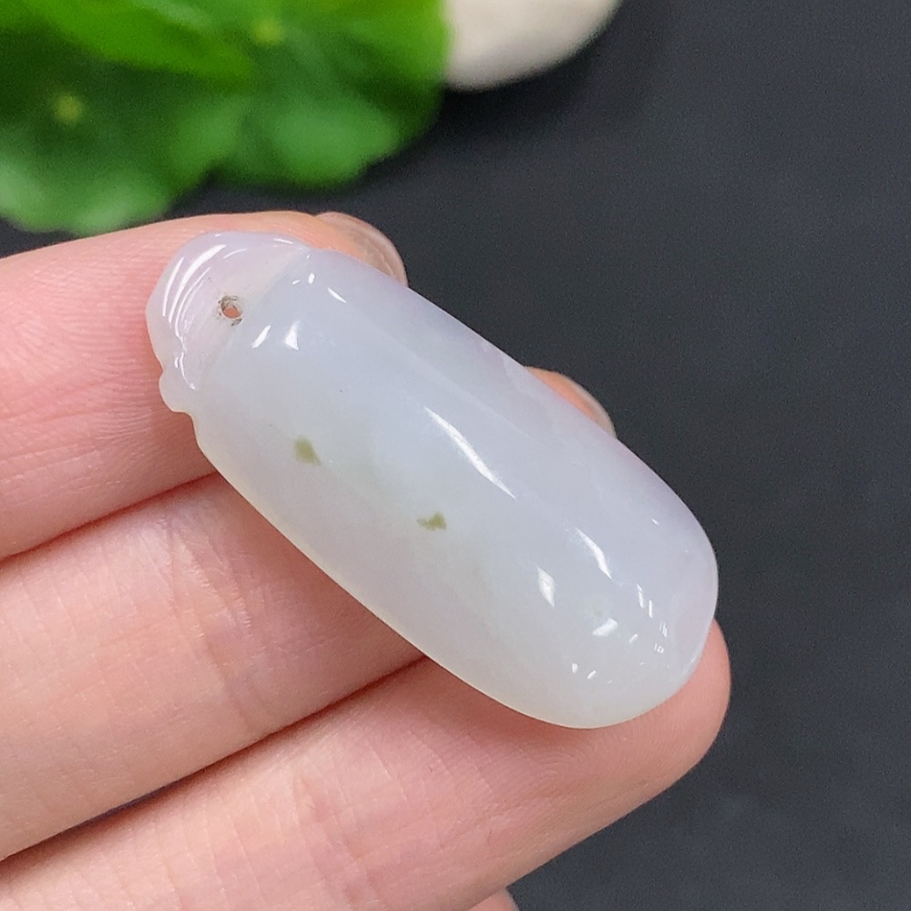 F35123860 Jadeite Fu Gua Pendant, Total Weight Approximately 5.8g