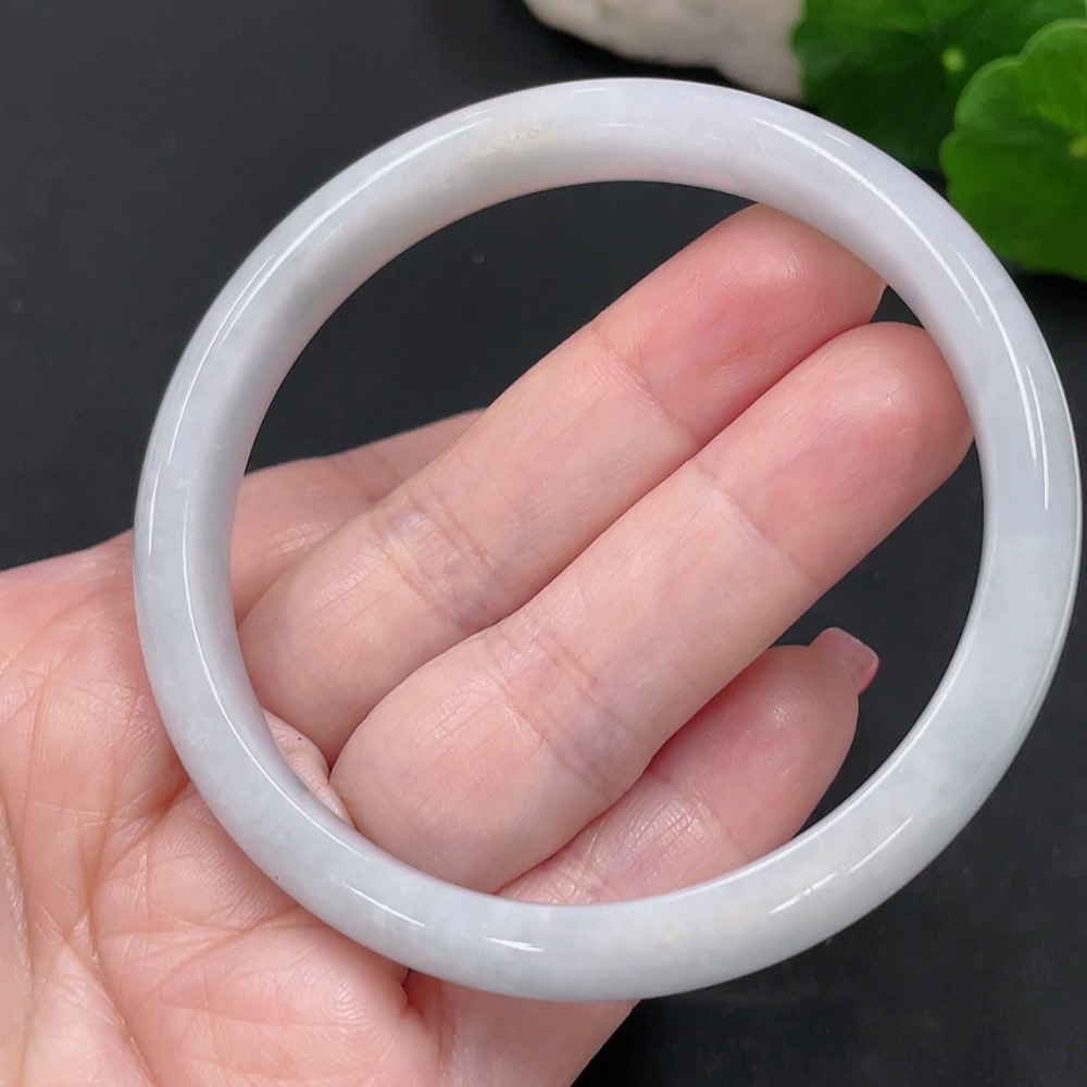 F25904847 Jadeite Round Bracelet, 59.4 Inner Diameter, Total Weight Approx. 35.4g