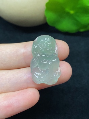 F45336160 翡翠美人鱼挂件 总重约3.40g