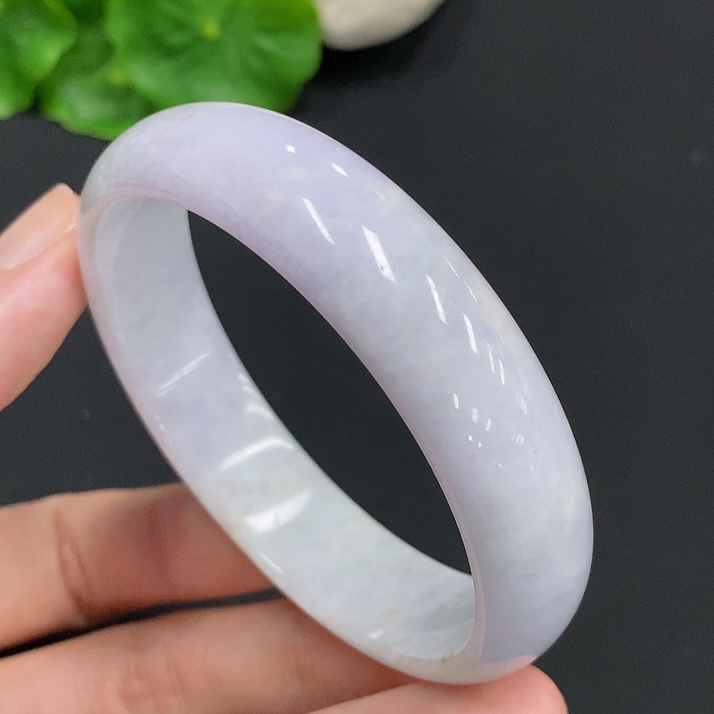 F30512886 Jadeite Round Bangle, Total Weight Approx. 43.4g, Size 56.3