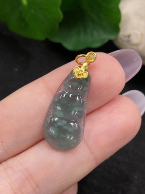 F34965485 Jadeite Blessing Bean Pendant Total Weight Approx. 1.5g (Non-gold Inlaid)