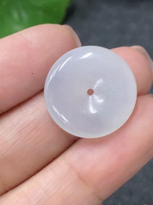 F34997843 Jadeite Pendant Peace Knot Total Weight Approximately 2.65g