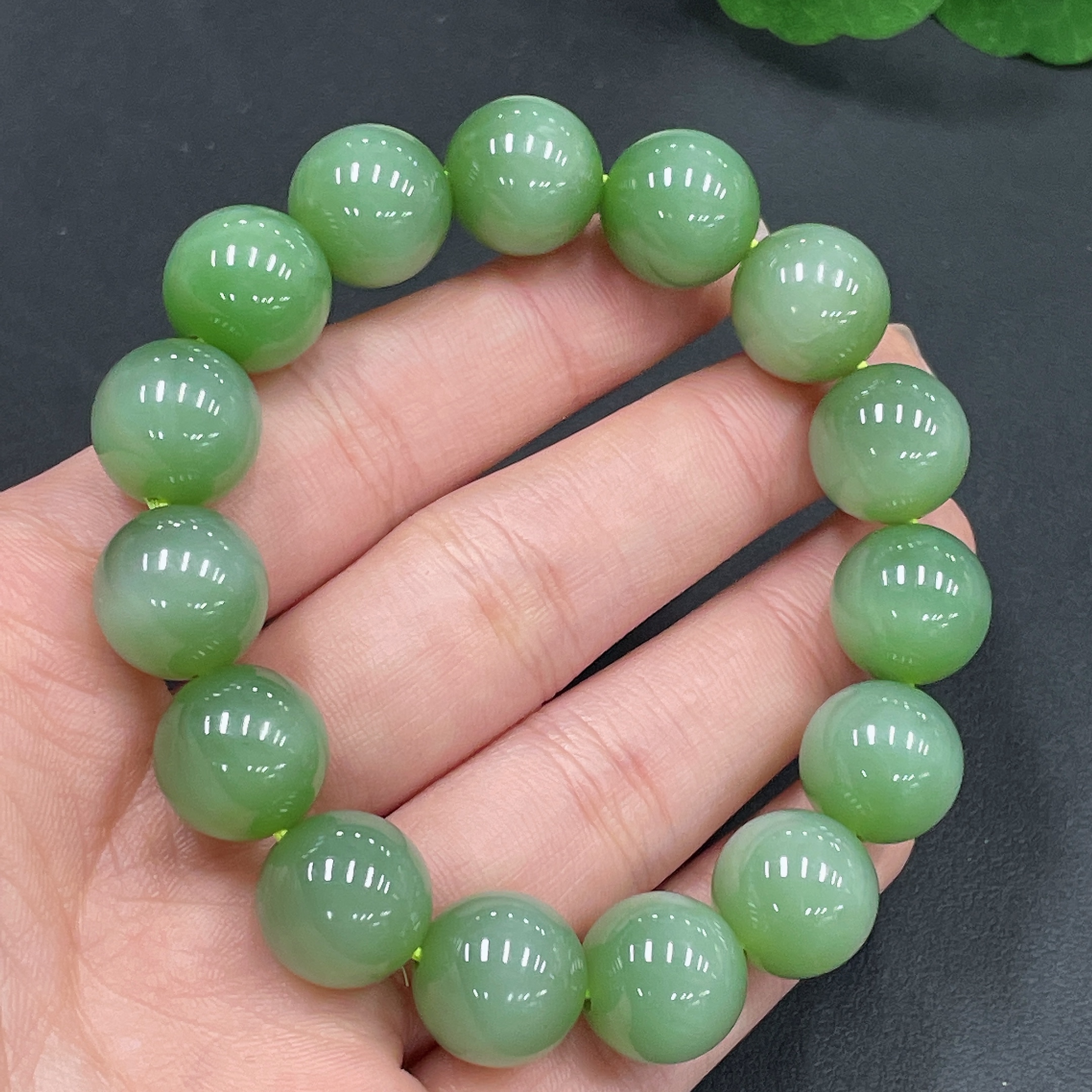 H24756691 Hetian Jade Bracelet    Approx. 12.8mm    Total Weight Approx. 51.3g