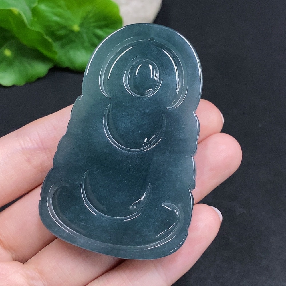F34968171 Jadeite Guanyin Pendant Total Weight Approximately 53.3 Grams