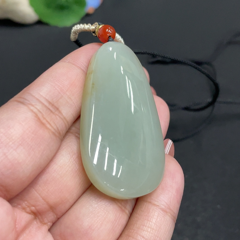 H34010532 Hetian Jade Pendant, Plain Pendant