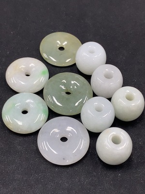 F33946519 Jadeite Peace Buckle Sell as a Lot