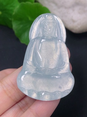 F46551947 翡翠镶嵌件观音 货品总约重12.94g