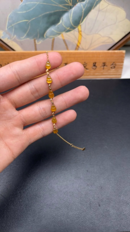 F27136142 Jadeite Gourd Inlaid Bracelet 18K Gold Total Weight Approx. 3.2g (Color Origin Undetermined)