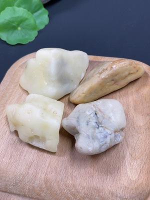 H42073056 寿山石        货品总重约202.3g
