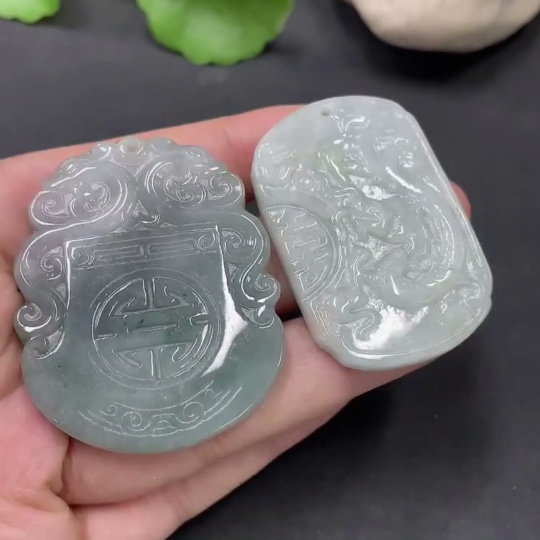 F19132047 Jadeite Pendant 2pcs/lot