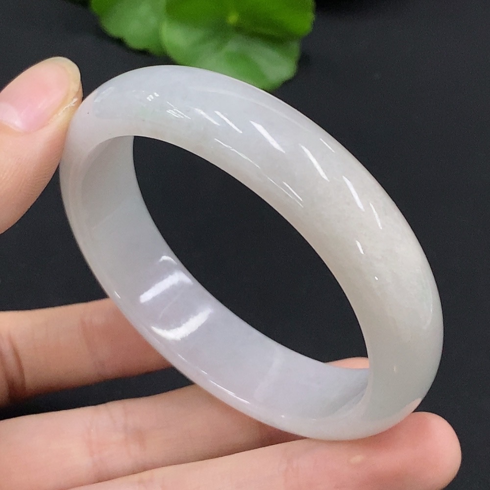 F33927049 Jadeite Concubine Bracelet Size 54.2/48.2 Total Weight Approx. 45.77g