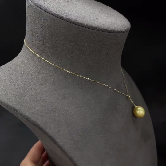 C20195748 Seawater Pearl Necklace, 18K Gold Chain, Total Weight Approx. 3.29g, Size About 11.7mm