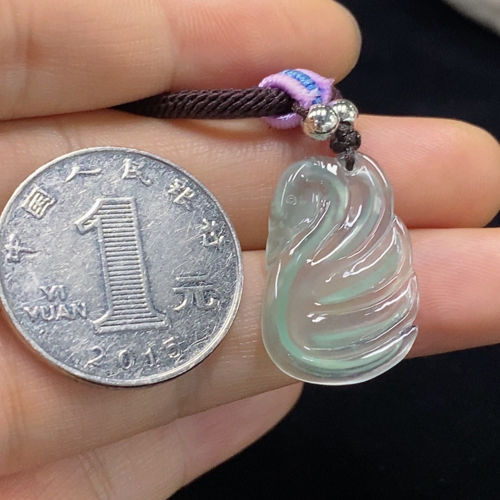 F30530628 Jadeite Swan Pendant Non-Gold Total Weight Approx. 4.17g