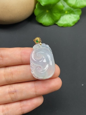 F46581006 翡翠挂件 如意 18k 非钻 总重约6.34g