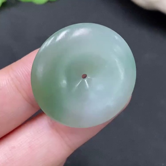 F27177949 Jadeite Pendant Total Weight Approx. 8.86g Peace Buckle Rough