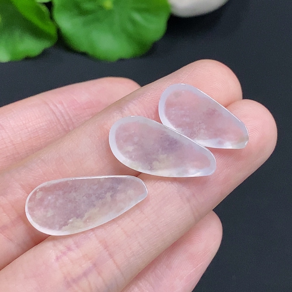 F30543720 Jadeite Pendant