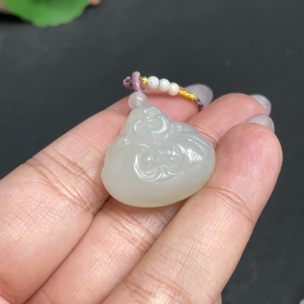 H33881089 Hetian Jade Pendant, Buddha, Total Weight: approx. 11g [with rope]