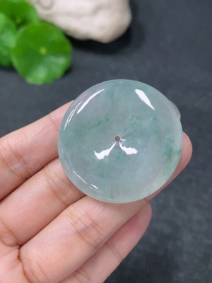 F34954567 Jadeite Safety Buckle Pendant Total Weight Approx. 14.5g