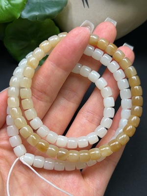 H43108120 和田玉珠链 卡6mm 总重约40g