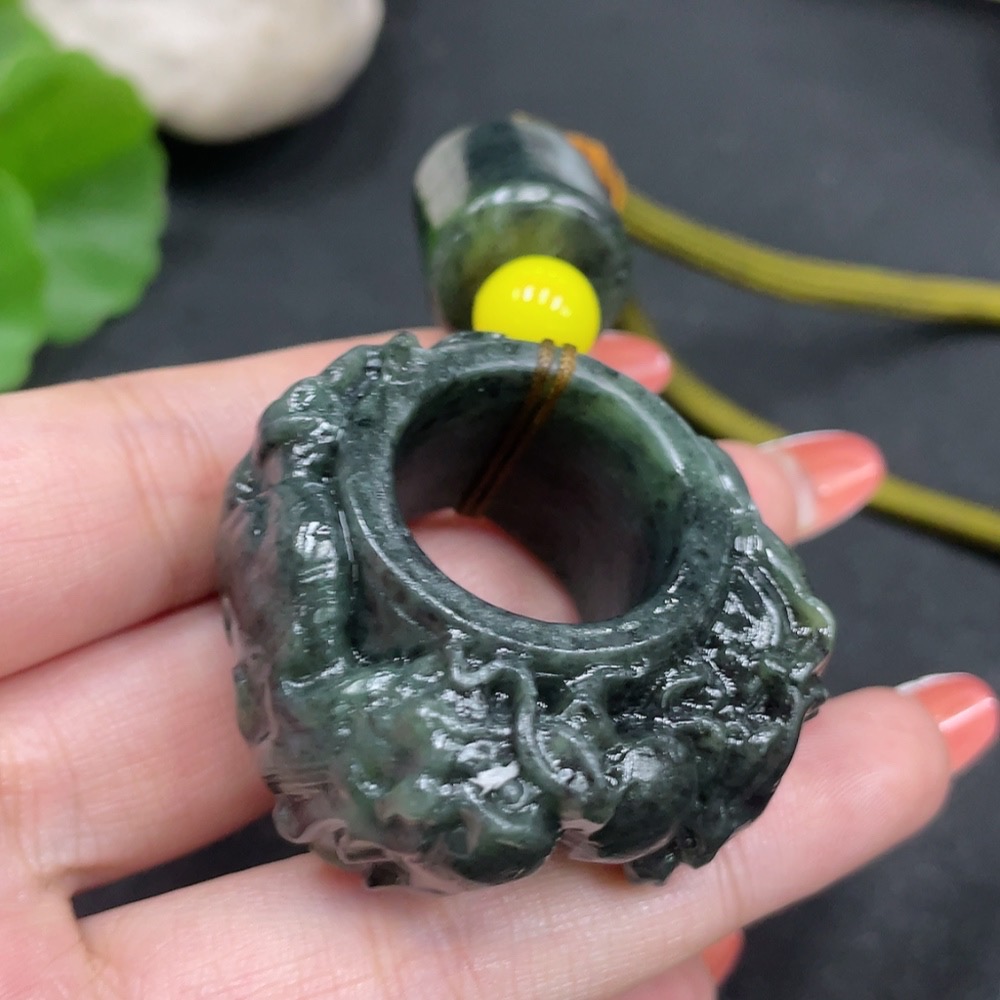 H35147522 Hetian Jade Handheld Ornament Dragon Ring with Non-Hetian Jade Beads Total Weight Approx. 67.2g (including rope)